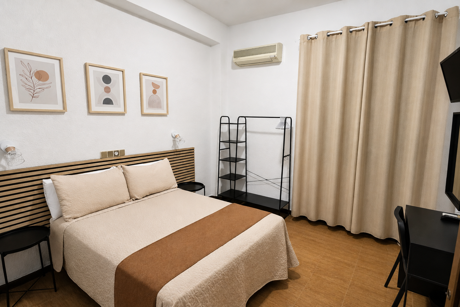 A room at Hostal Prada